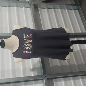 Old navy brand tank top‎ size Medium